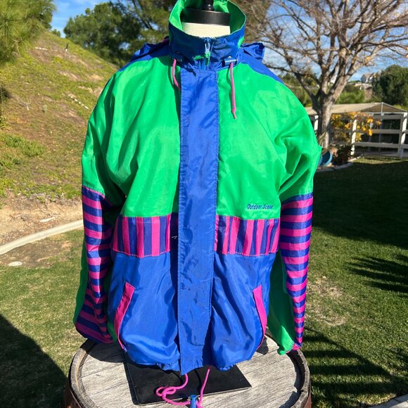 90's Colorful Windbreaker - Lightweight Ski Jacket - Size Small - Outdoor Scene - Picture 2 of 14